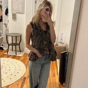 Saks fifth avenue fur vest 🤍